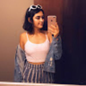 Meet your Posher, Noelia